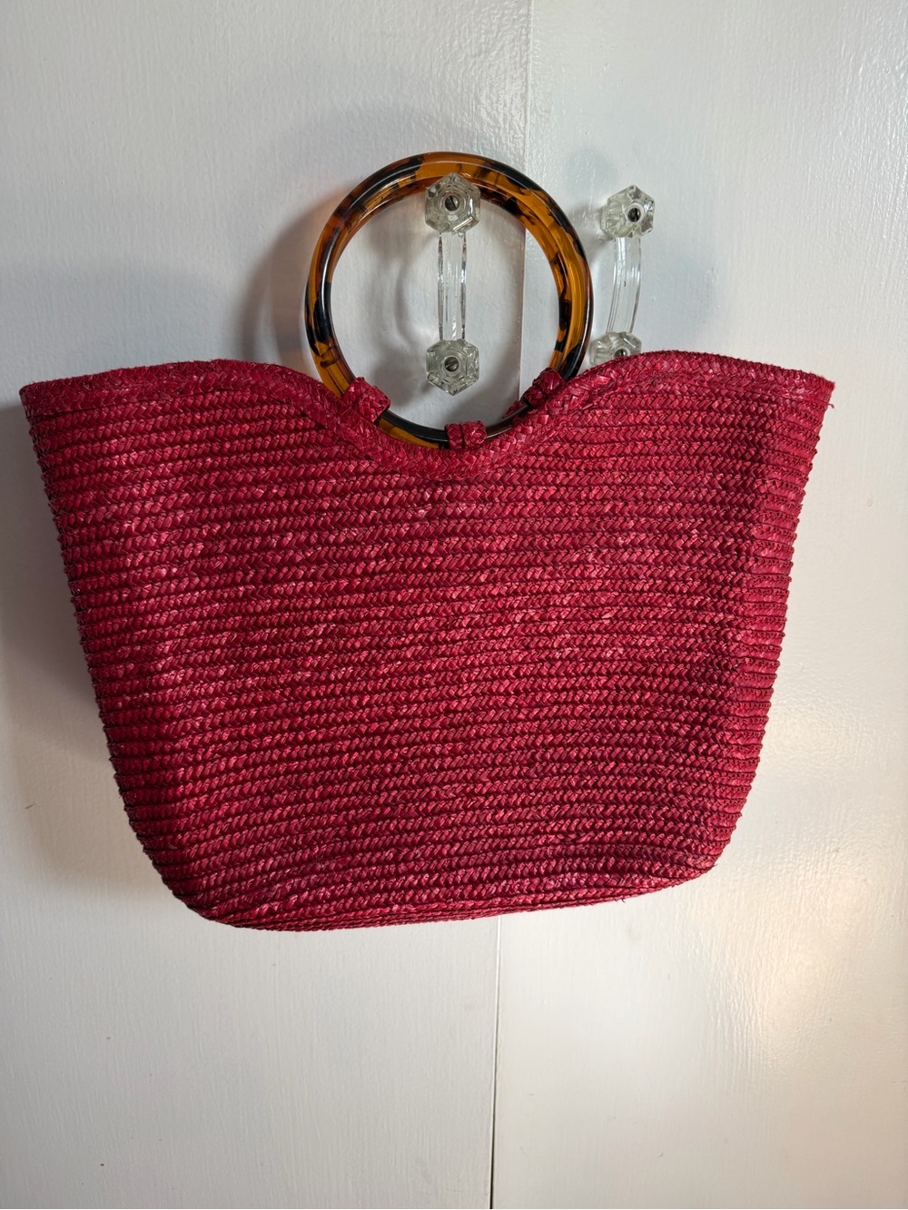 Elegant Red Woven Tote with Tortoiseshell-Style Handles